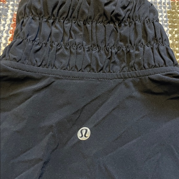 Lululemon Sights Seen Jacket Black Size 4 Rare EUC Athleisure Activewear - Picture 3 of 10